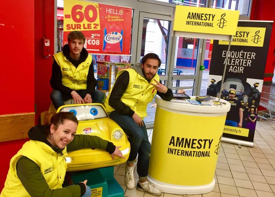 amnesty, centre commercial