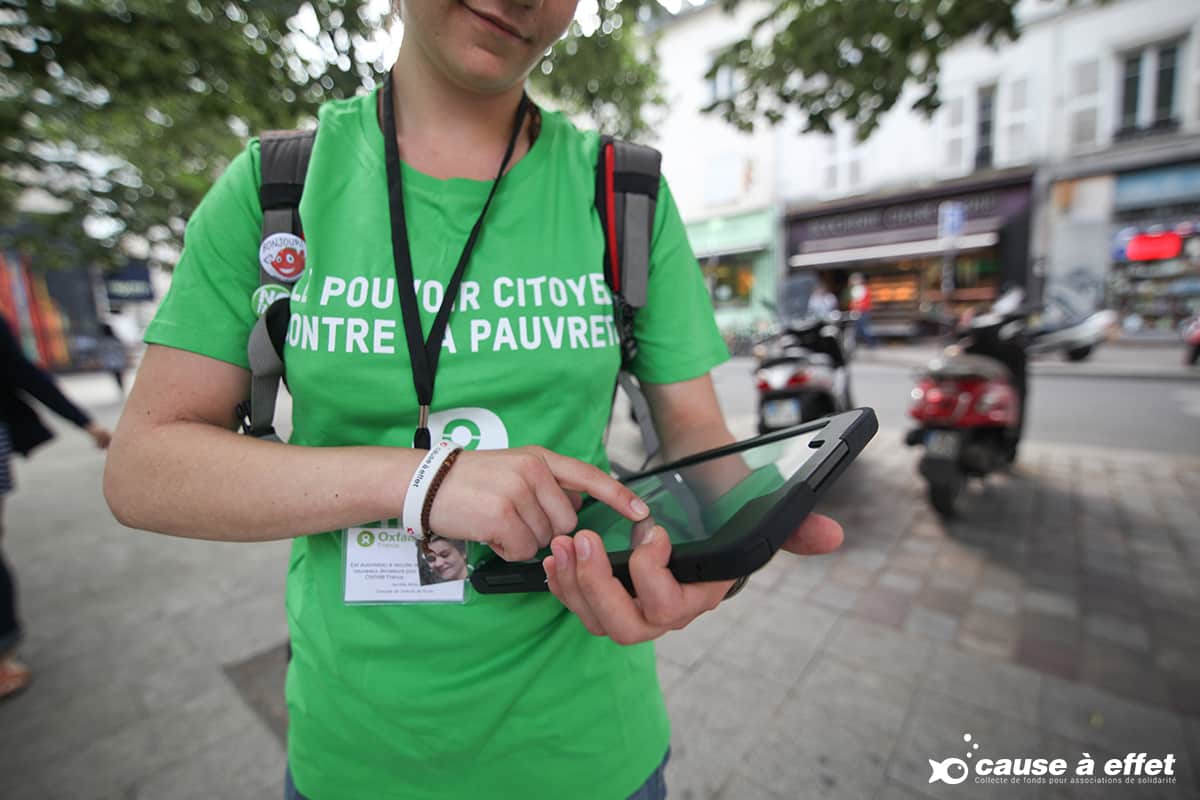 oxfam, recruteur de donateurs