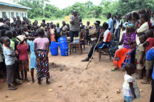 ebola, oxfam
